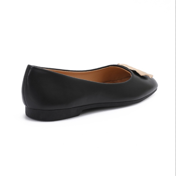 Ballerines à détail métallique