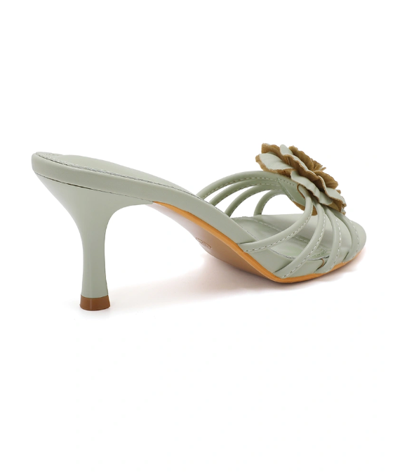 Sandale demi talon et à bride à fleur