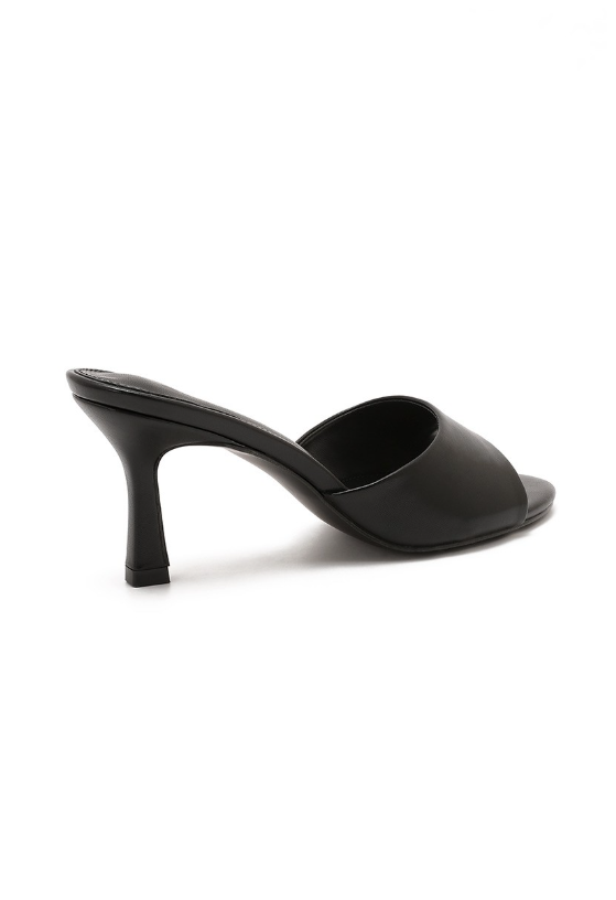 Sandales à talons simple avec bout ouvert et rond