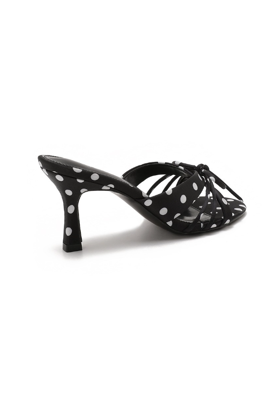 Sandale à Talons et Nœud Délicat