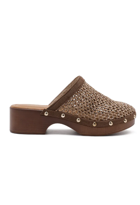 Sabots en Cuir Tressé