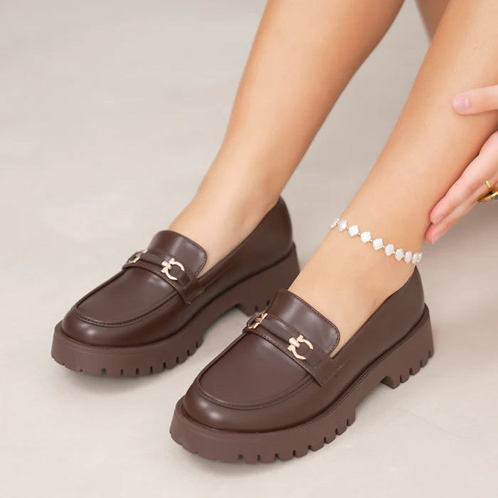 Mocassins avec détail doré