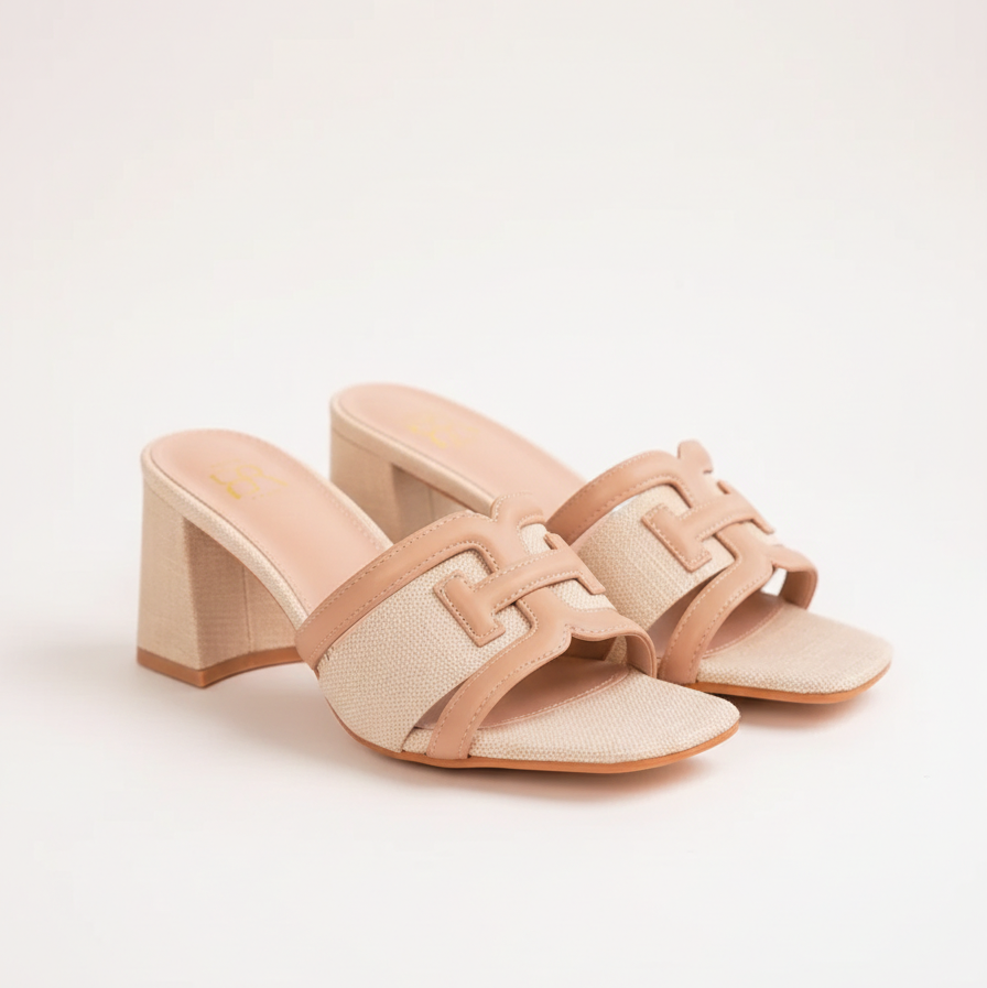 Sandale  élégantes à talon épais avec bride tissée et détail beige