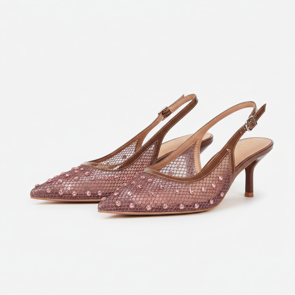 escarpins à bout pointu ornés de strass