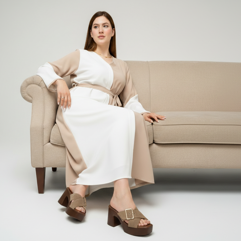 Sandale à demi talon et bride croisée