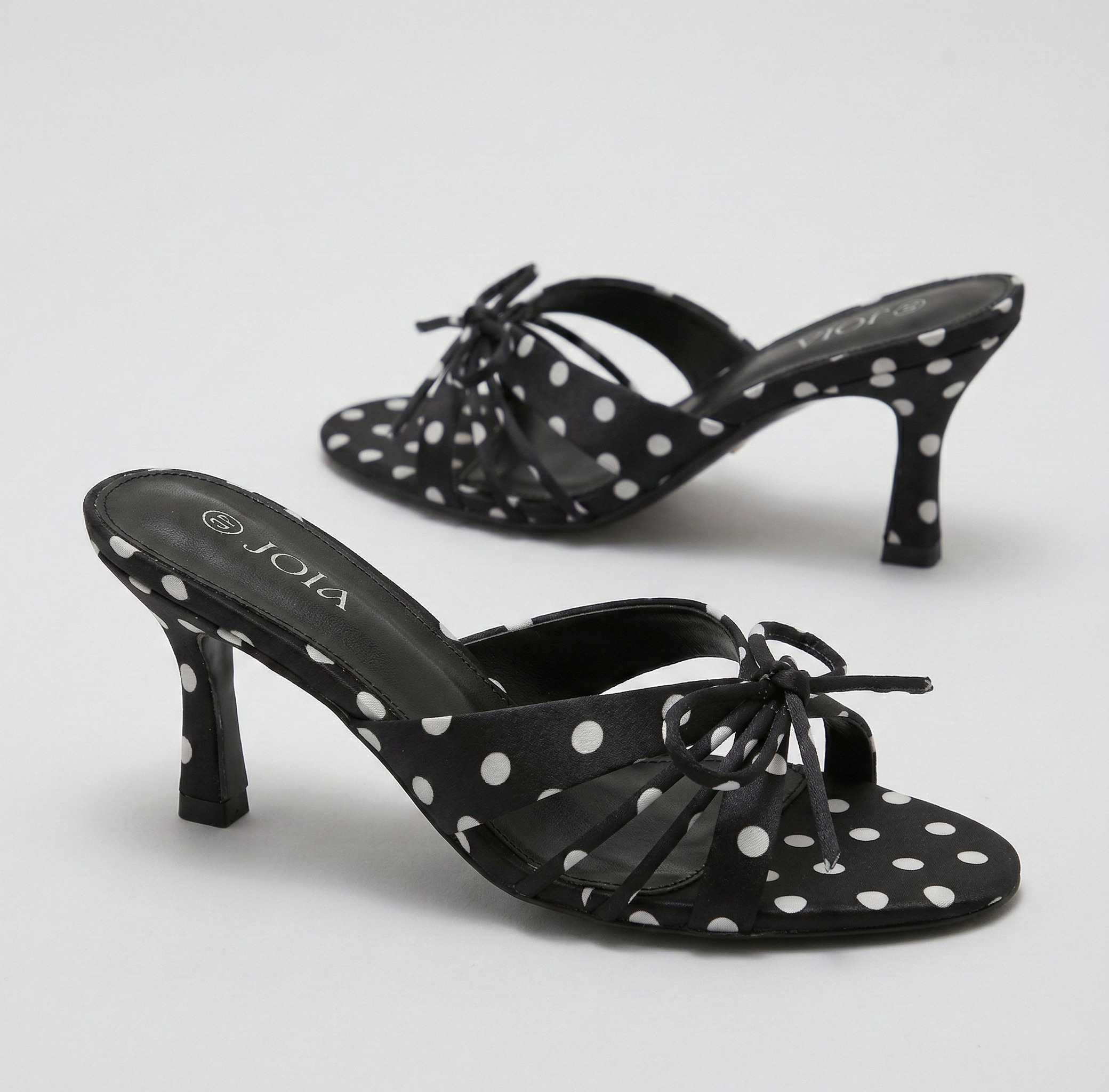 Sandale à Talons et Nœud Délicat