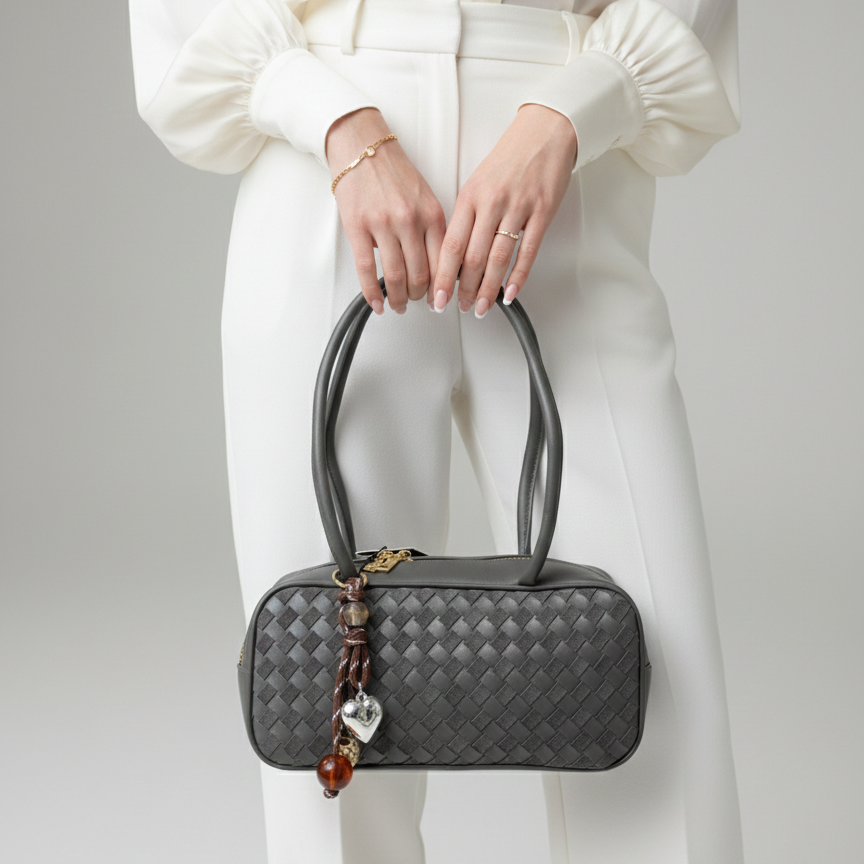 Sac à bandoulière minimaliste en cuir véritable tressé