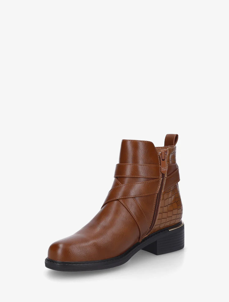 Bottines à contrefort croc