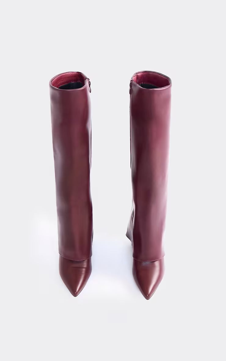 Bottes à talons Aiguilles avec une tige retroussée à la mode