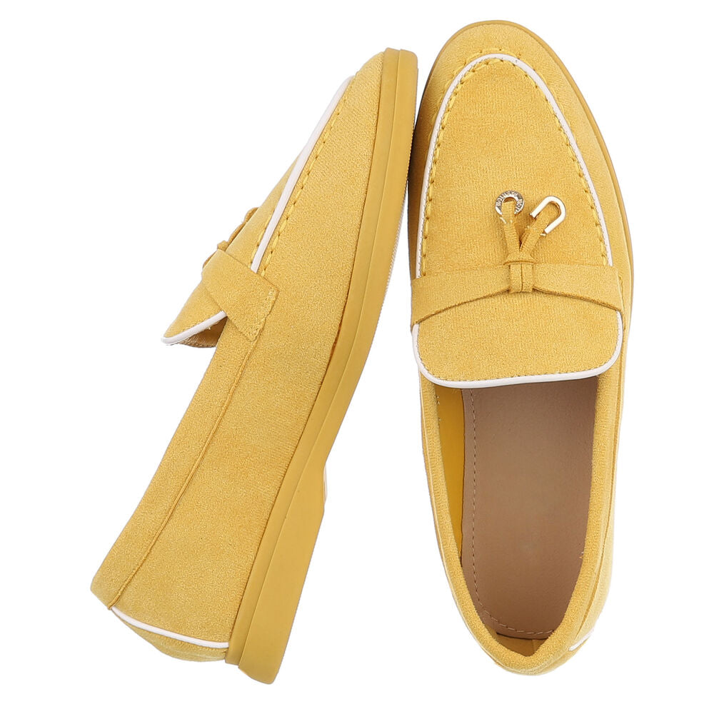 Mocassins avec breloque métallique