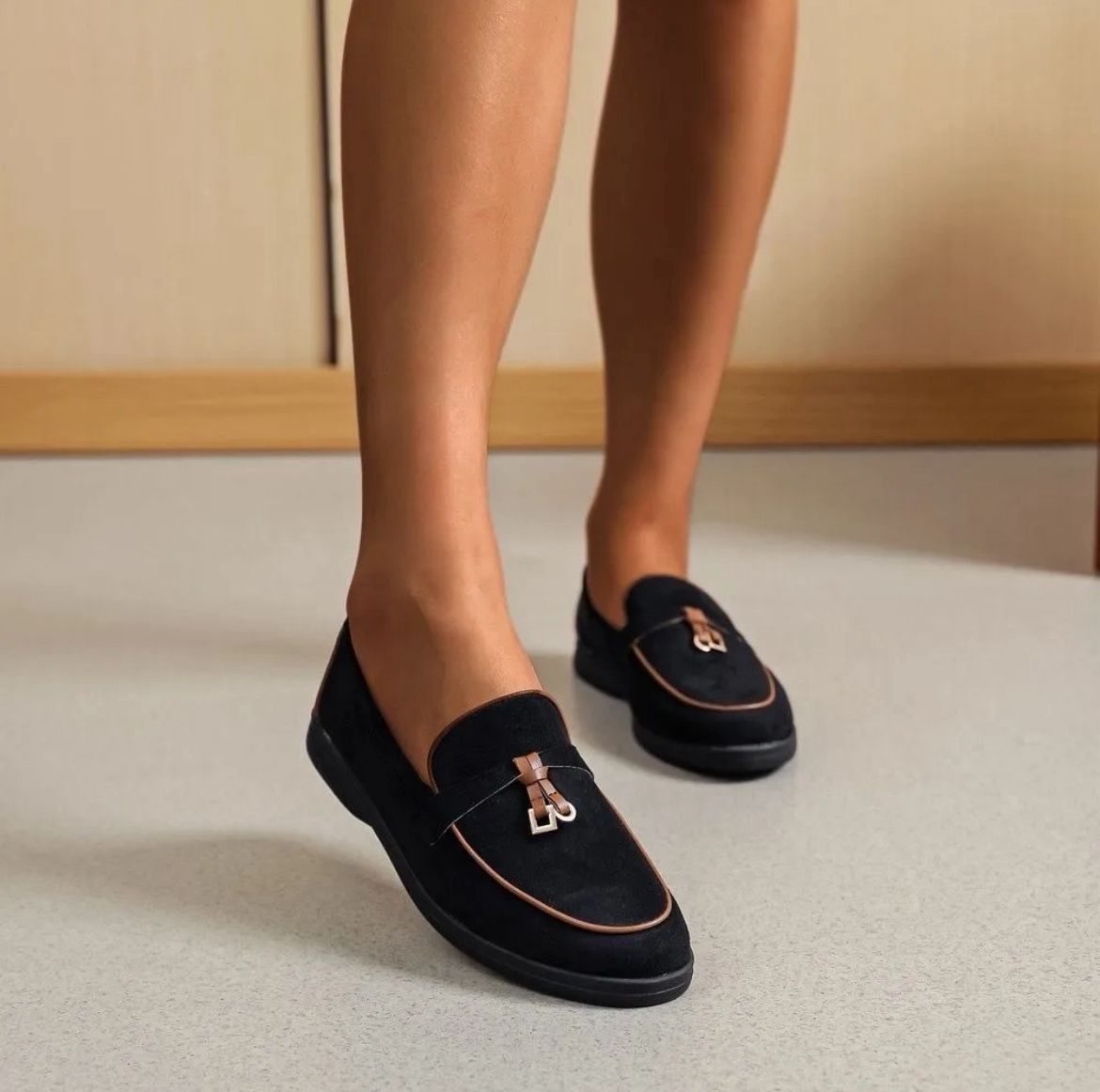 Mocassins Élégants en Daim