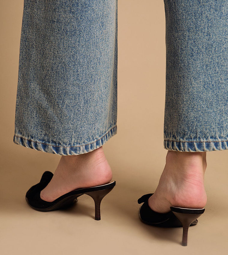 Mules à Talon Kitten et Nœud en Suédine