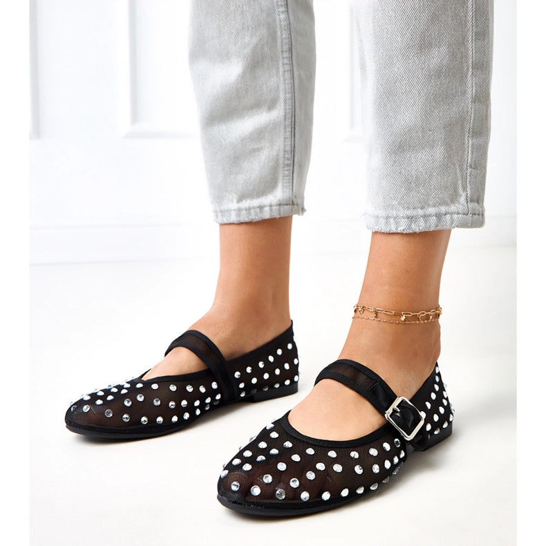 Ballerines ornées de strass