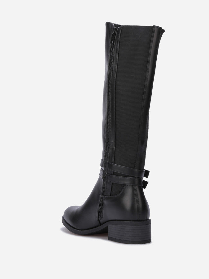 Bottes à sangles et talon bloc