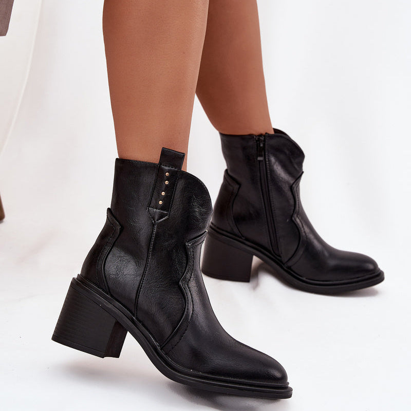 Demi bottes à gros talon noires