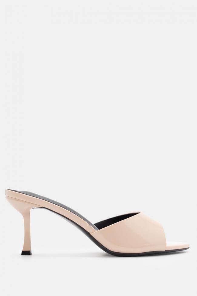 Sandale demi talon