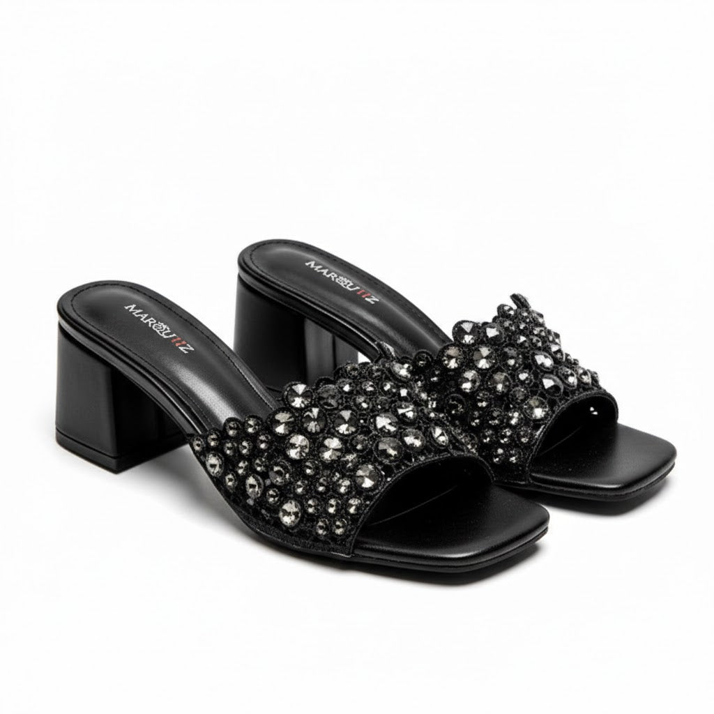 Ensemble d'Exception : Pochette de Gala & Mules Bijoux